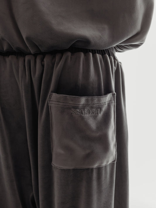 VELOUR JOGGERS in Shark Gray