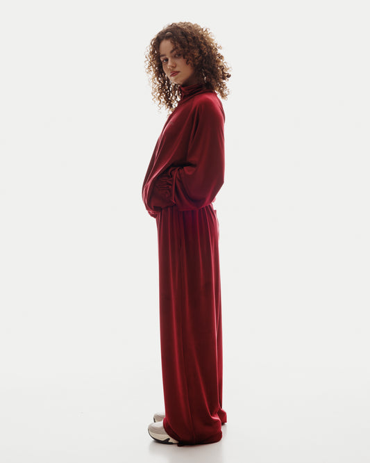 VELOUR SET in Cherry Red