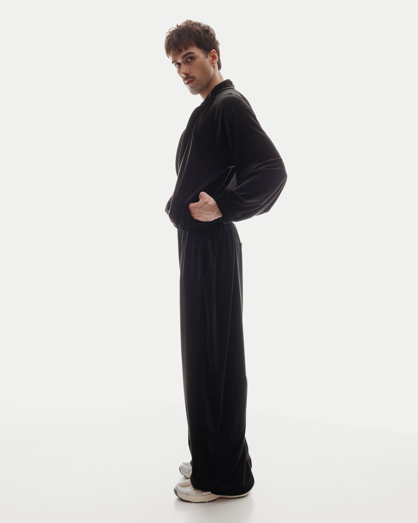 VELOUR SET in Ink Black