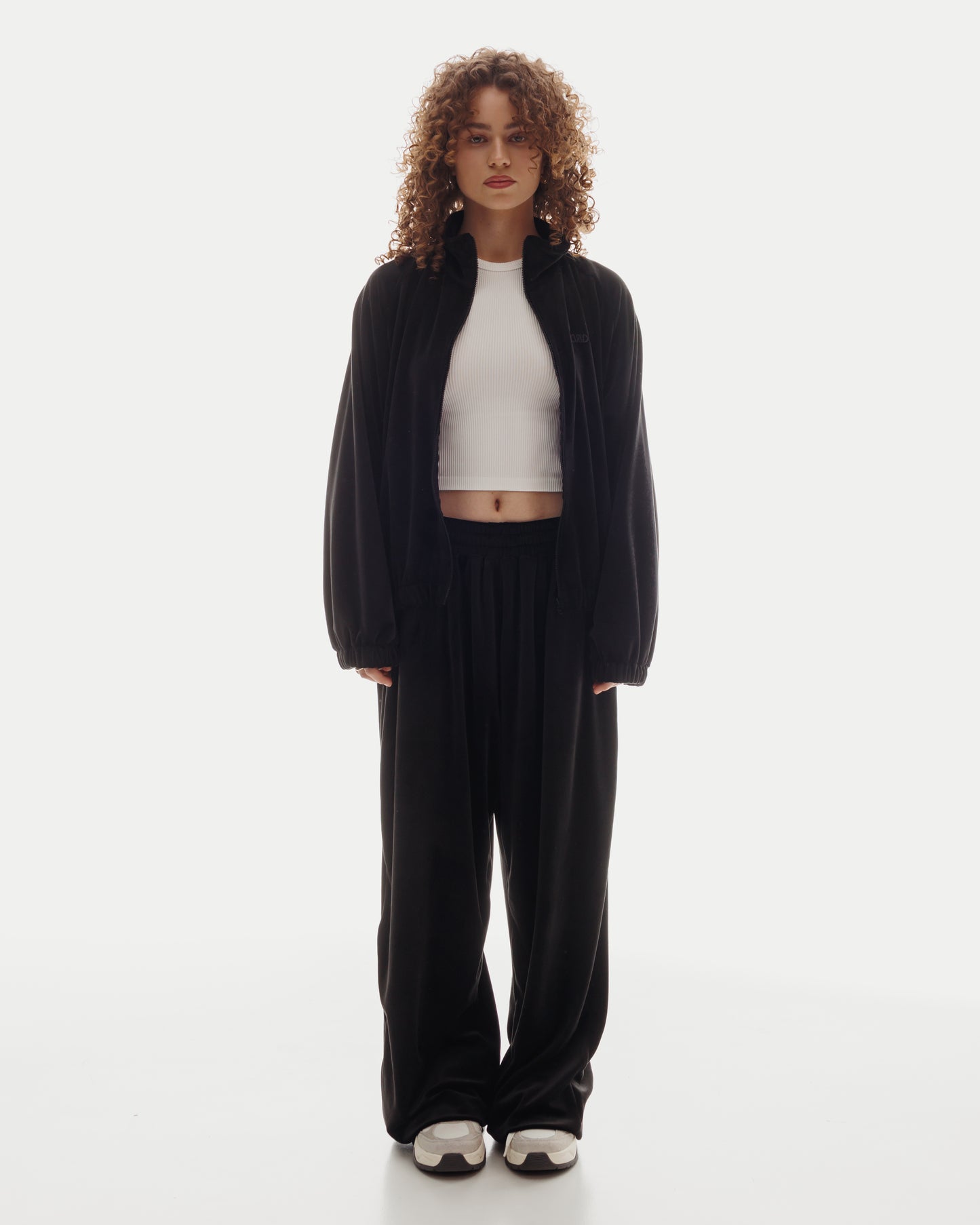 VELOUR SET in Ink Black